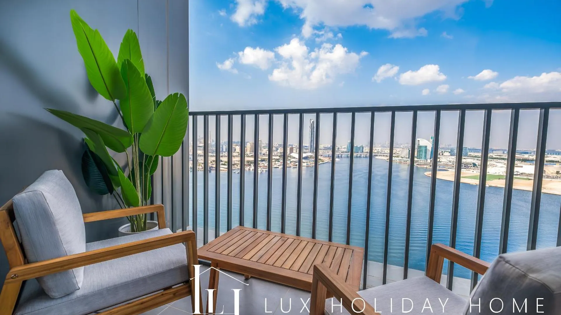 Apartment Lux The Dubai Creek Edge Suite